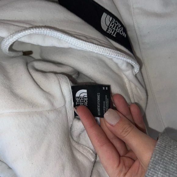 The north face white medium - Picture 3 of 3